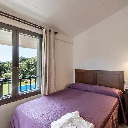 Llamas Villa *